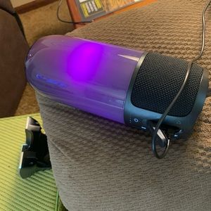 A series 3 JBL light up speaker.waterproof size 3